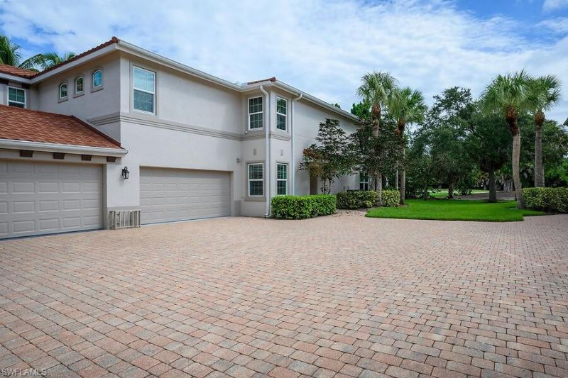 1252 Rialto Way , Unit 102, Naples, FL 34114 Photo