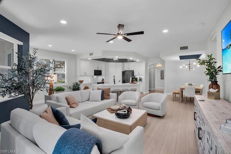 1252 Rialto Way , Unit 102, Naples, FL 34114 Photo