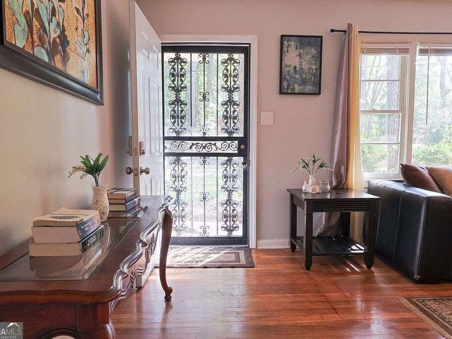Property Image 4