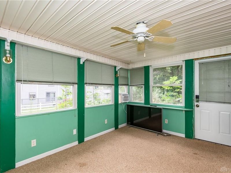 130 Rosewood Drive, Dayton, OH 45415 Photo 12