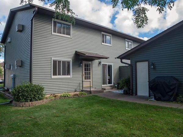 3102 Garner Street, Unit 4, Eau Claire, WI 54701