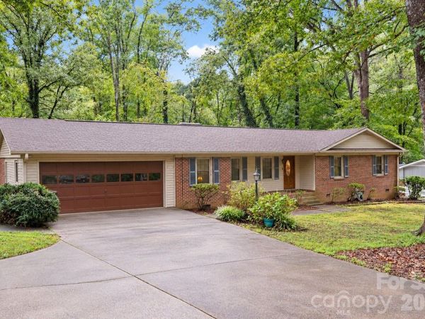 2604 Shearer Drive , Statesville, NC 28625