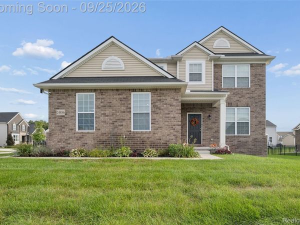 24886 Canoe Drive, Macomb Township, Mi 48042