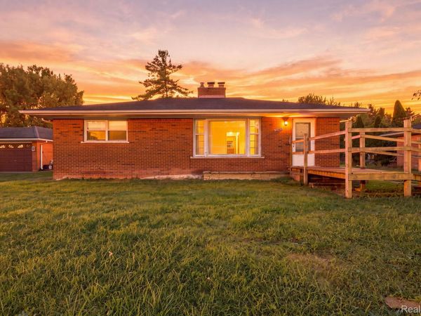 20290 Meridian Road, Grosse Ile Township, Mi 48138