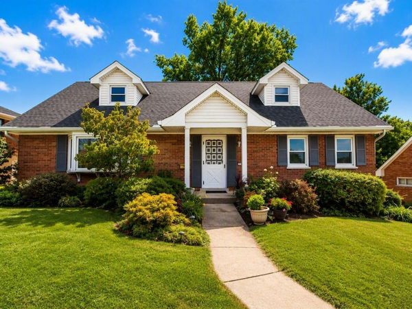 1721 Fort Henry Drive, Fort Wright, KY 41011