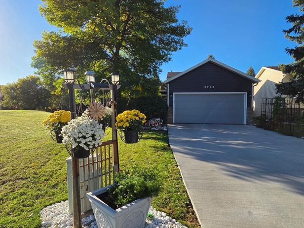 3723 10th Street N, Fargo, ND 58102