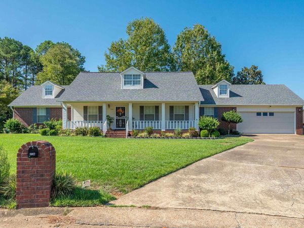 1724 Regency Drive , Malvern, AR 72104