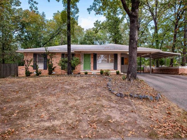 2 Lawrence Drive , Little Rock, AR 72205