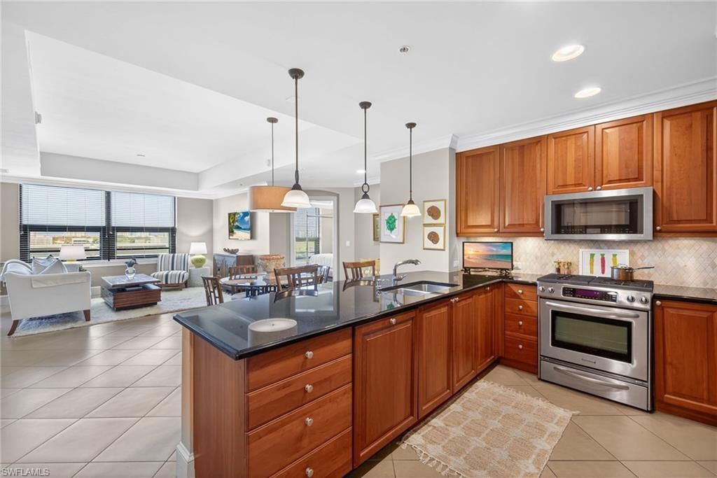 9115 Strada Pl , Unit 5504, Naples, FL 34108 Photo
