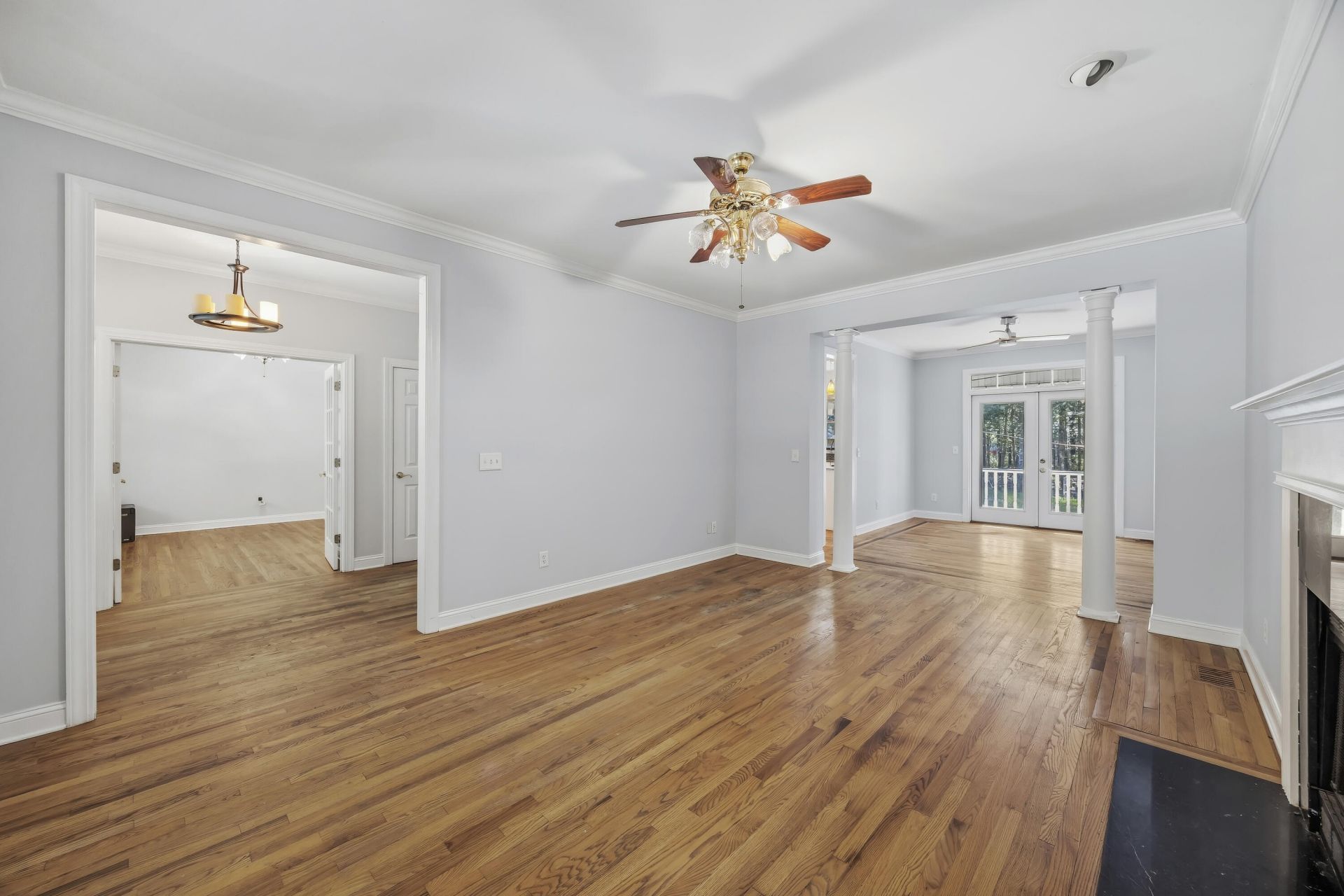 541 Woodspring Road Photo 10
