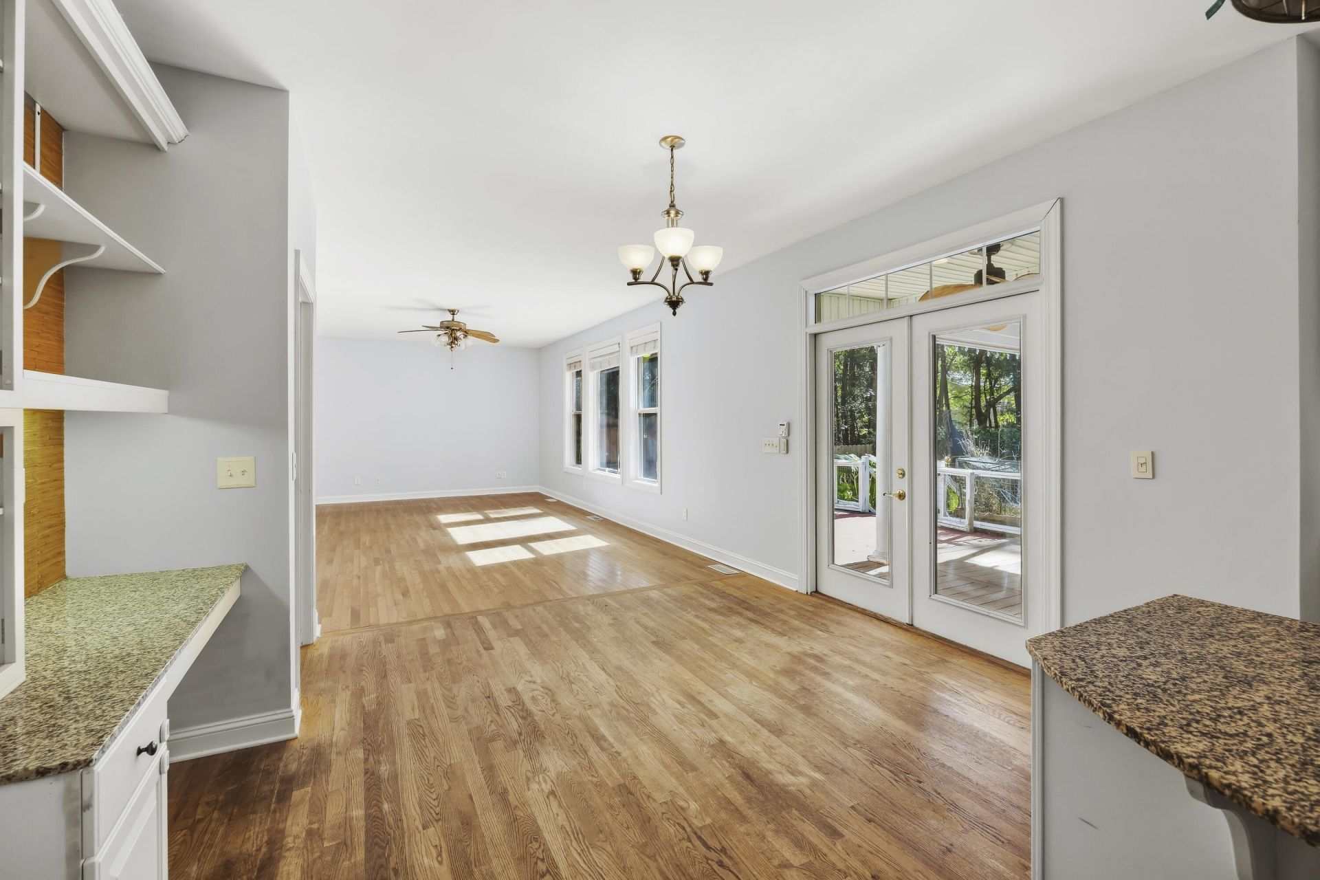 541 Woodspring Road Photo 16