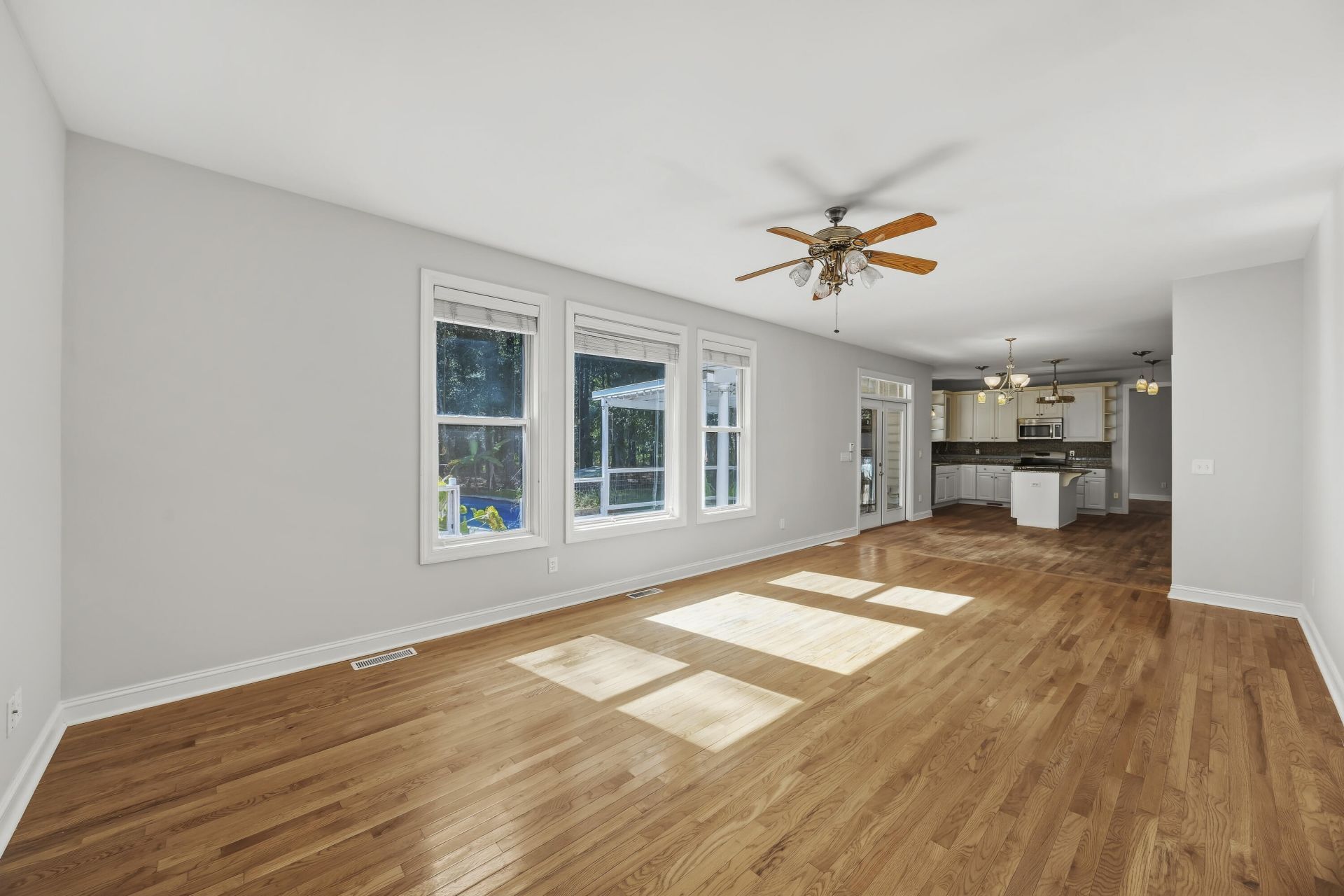 541 Woodspring Road Photo 20