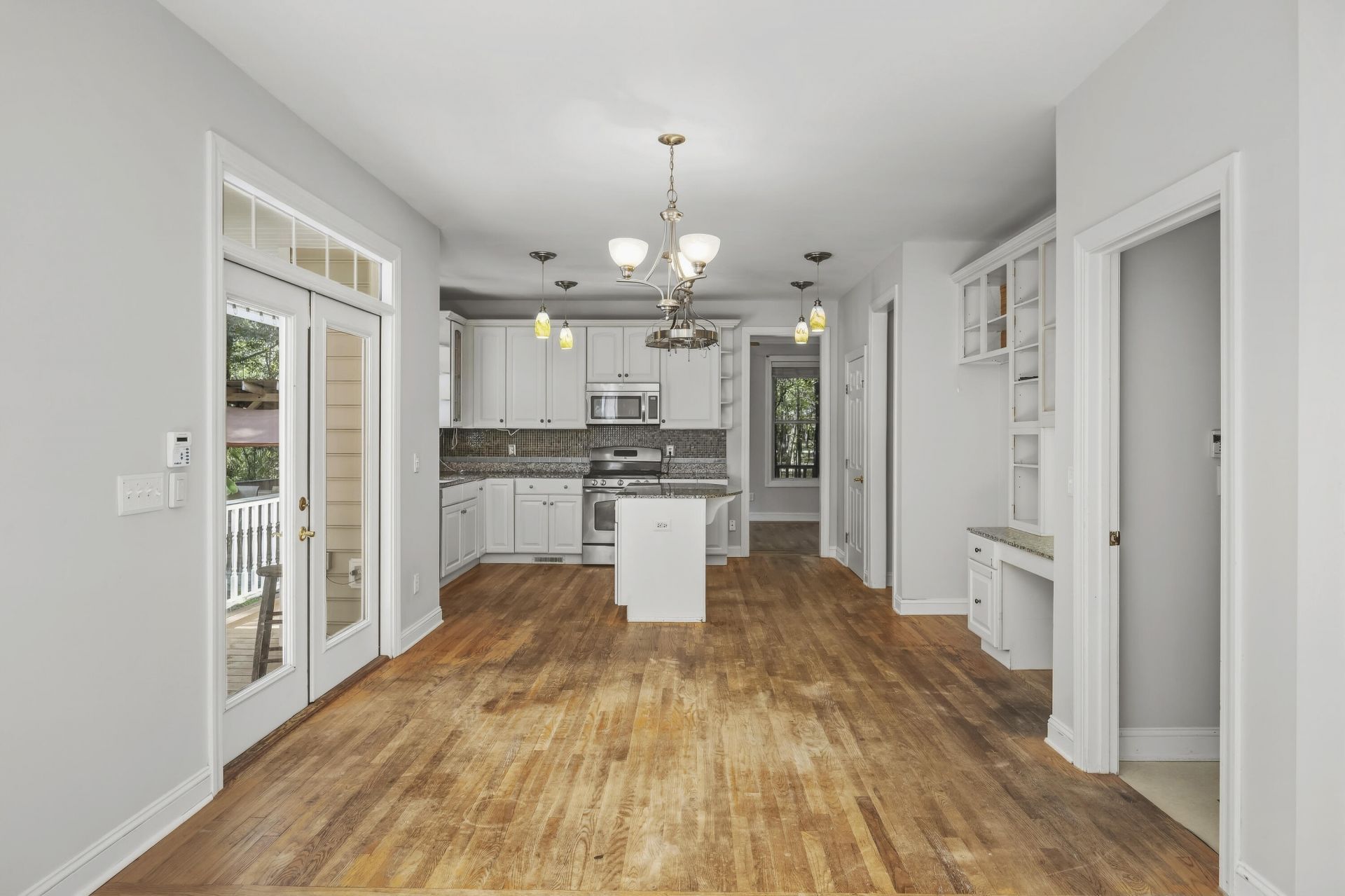 541 Woodspring Road Photo 21
