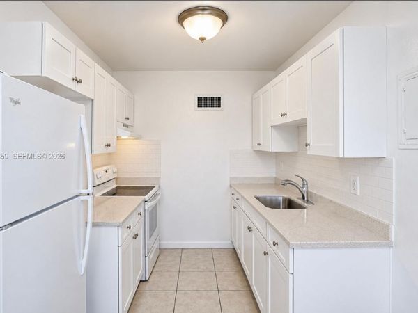 6487 W Flagler St , Unit 9, Miami, FL 33144