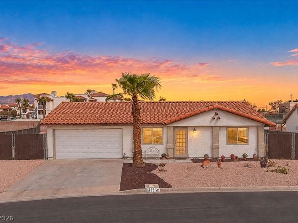 1872 Maricopa Drive , Laughlin, NV 89029
