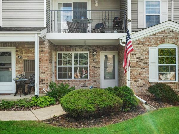 1102 N Sunnyslope DRIVE, Unit 104, Mount Pleasant, WI 53406