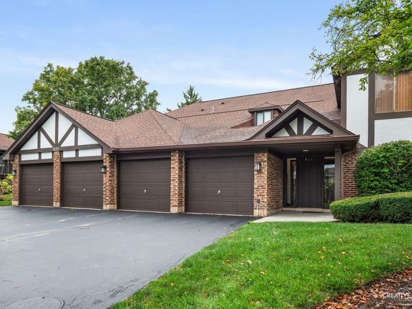 835 Farnham Lane , Unit D, Wheaton, IL 60189