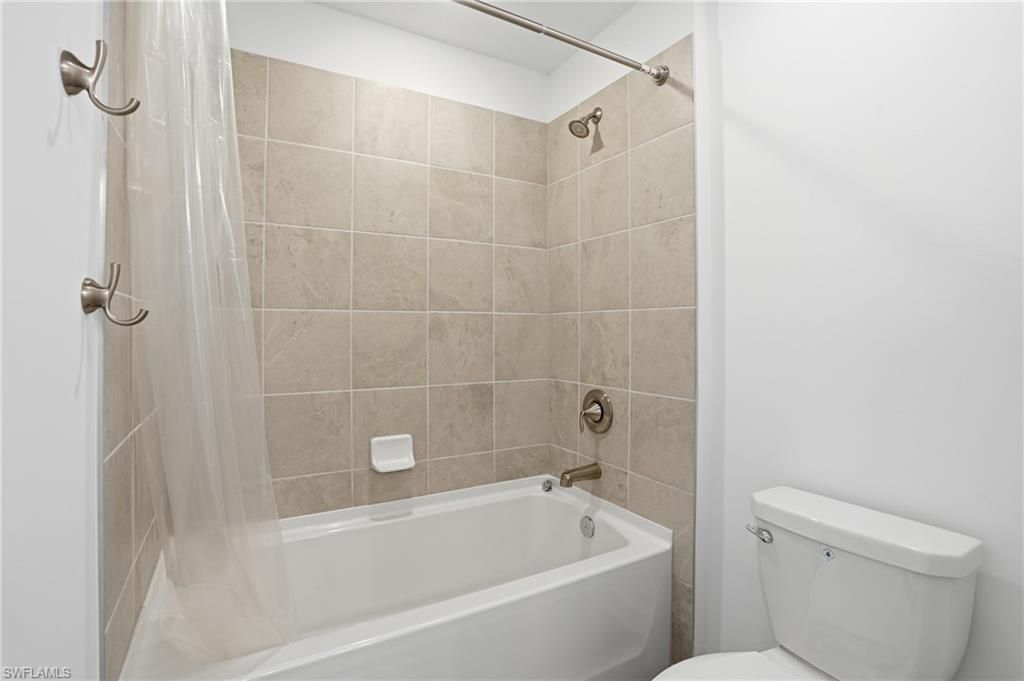 18707 Ivywood Pl, Estero, FL 33928 Photo