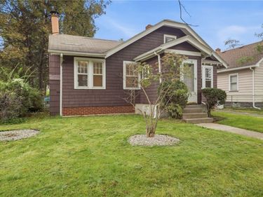 10 Lakewood Drive, Rochester, NY 14616