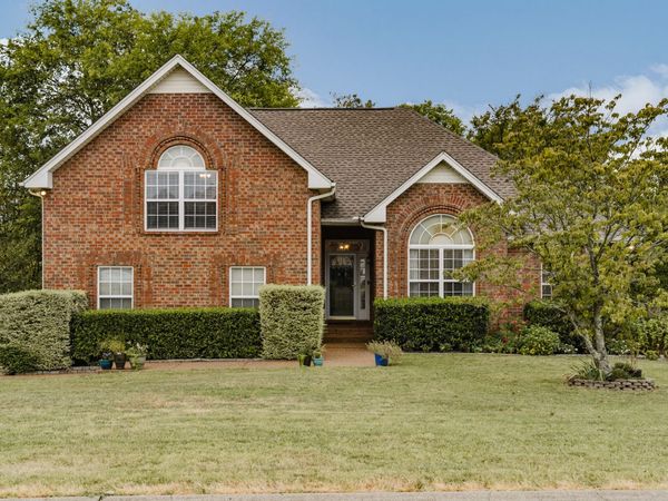 116 Strathmore Way, Hendersonville, TN 37075