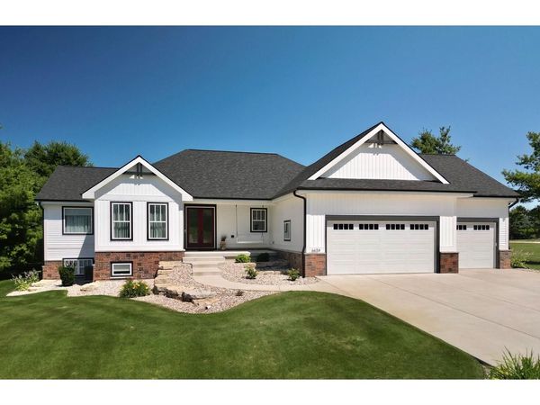 6624 Covered Bridge Trail, Sun Prairie, WI 53590