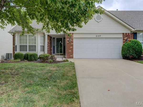 2107 McGregor Circle , O'Fallon, MO 63368
