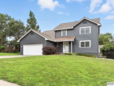 16557 Elm Street, Omaha, NE 68130