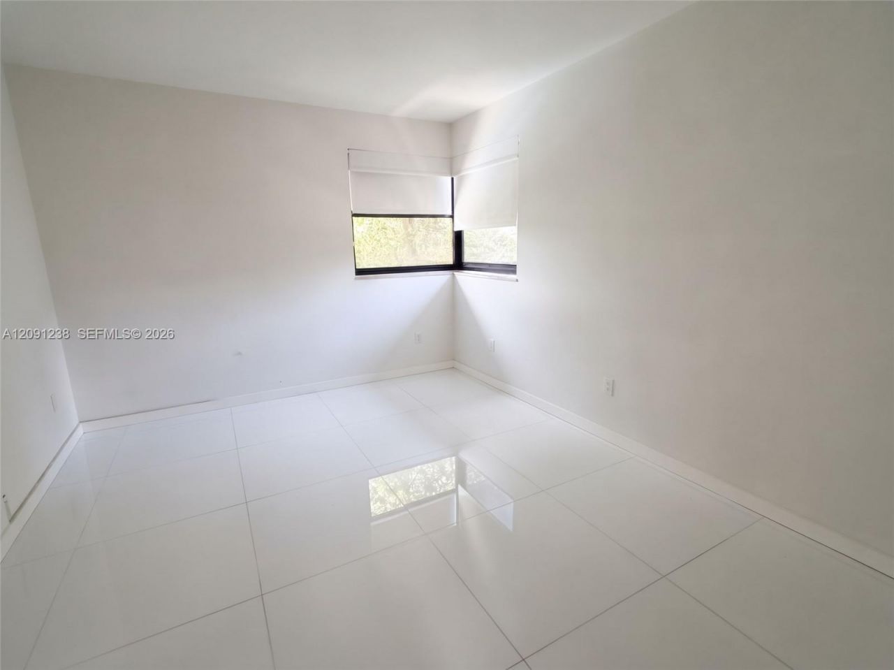 55 Ocean Lane Dr , Unit 4024, Key Biscayne, FL 33149 Photo