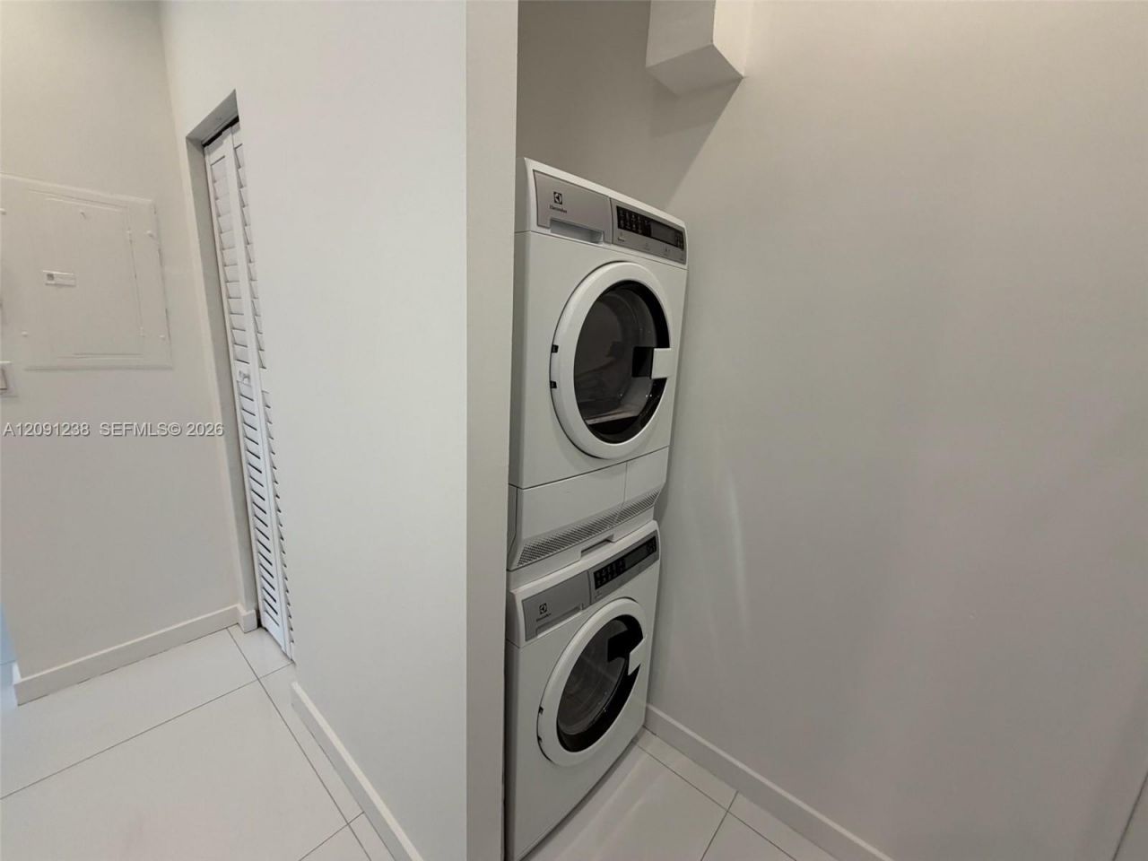 55 Ocean Lane Dr , Unit 4024, Key Biscayne, FL 33149 Photo