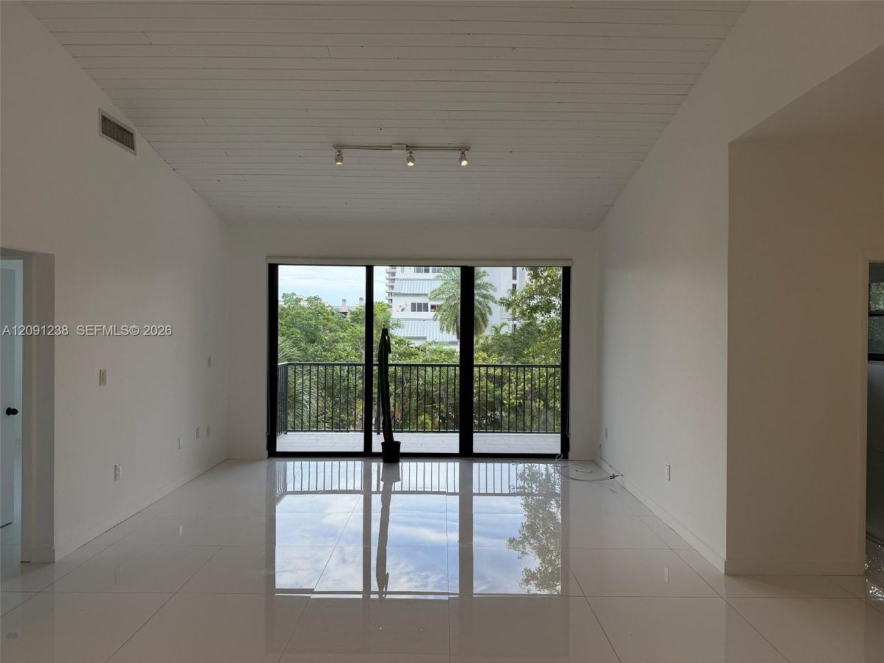 55 Ocean Lane Dr , Unit 4024, Key Biscayne, FL 33149 Photo