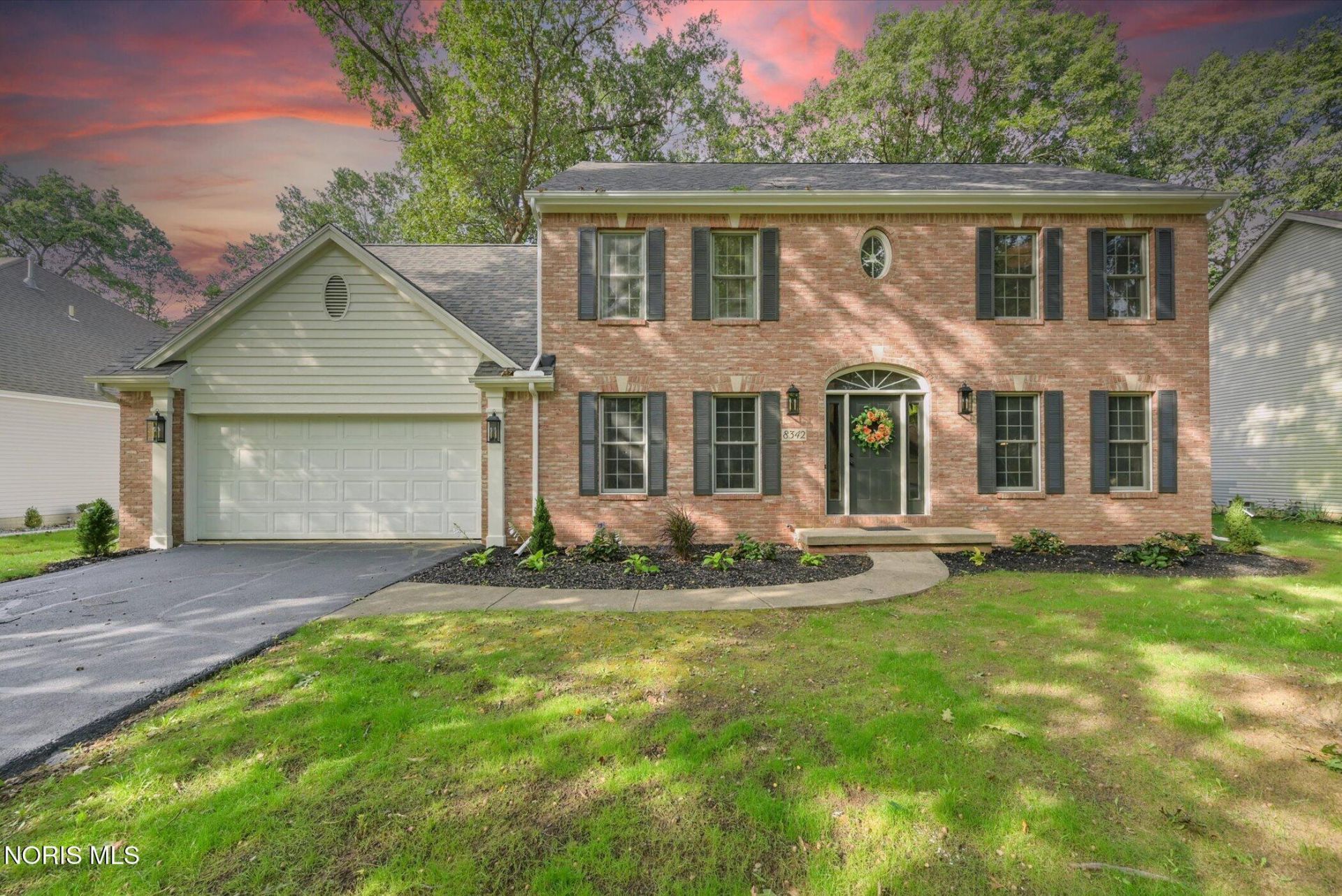 8342 Country Brook Drive, Holland, OH 43528 Main Photo