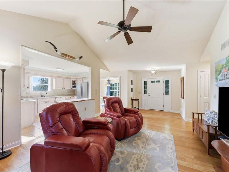 8296 Kelly Road, Burlington, KY 41005 Photo 10