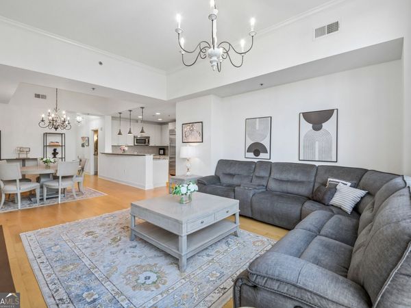 2795 Peachtree Road NE, Unit 405, Atlanta, GA 30305