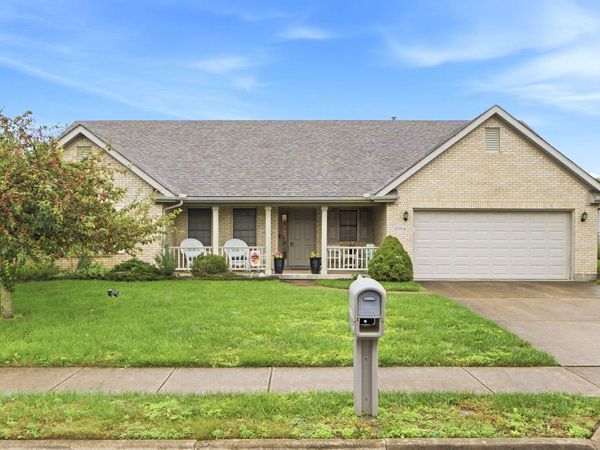 2504 Worthington Drive, Troy, OH 45373