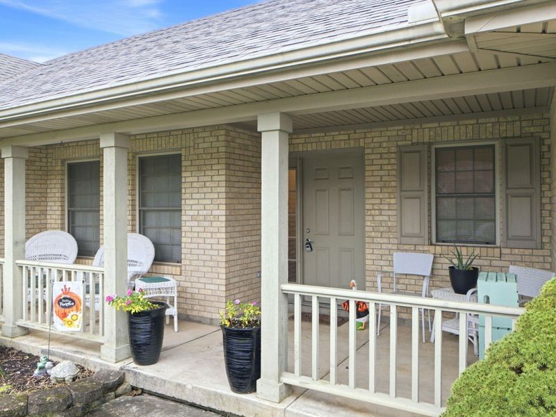 2504 Worthington Drive, Troy, OH 45373 Photo 4
