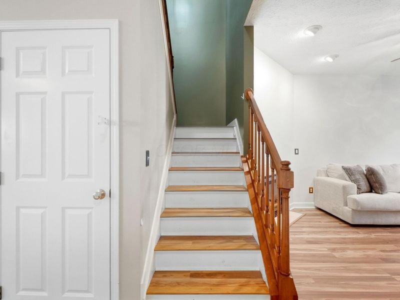 5877 Scioto Hill Lane , Hilliard, OH 43026 Photo 16