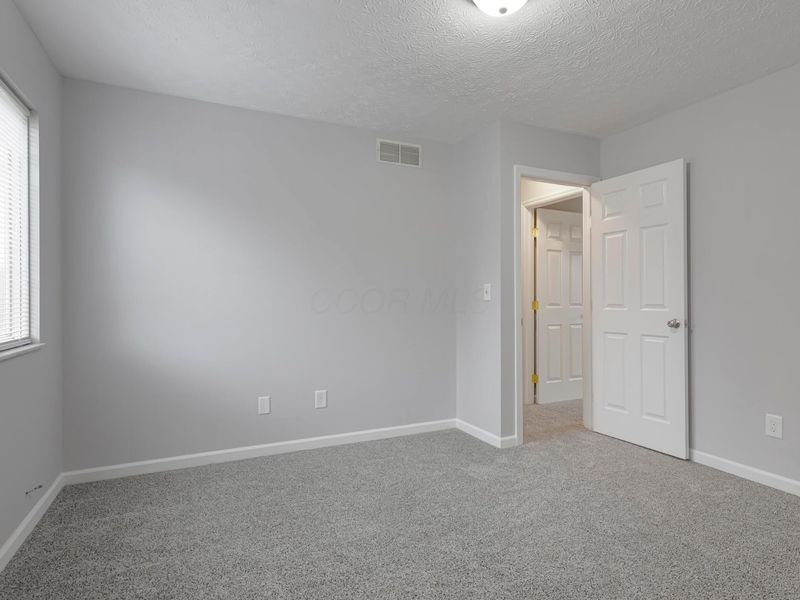 2100 Dunkeld Drive , Grove City, OH 43123 Photo 37