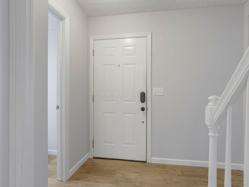 2100 Dunkeld Drive , Grove City, OH 43123 Photo 7