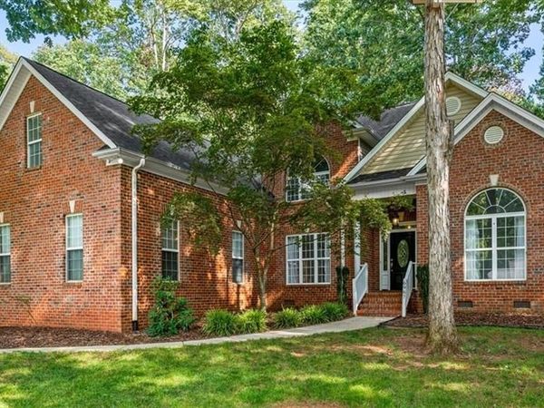 6987 Bethesda Court, Summerfield, NC 27358