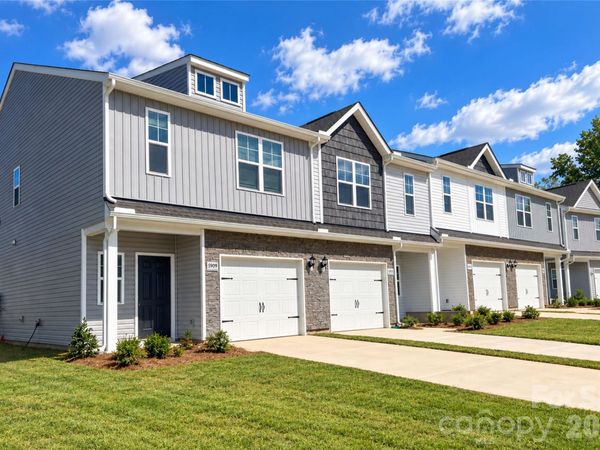 5917 Wallace Avenue , Charlotte, NC 28227