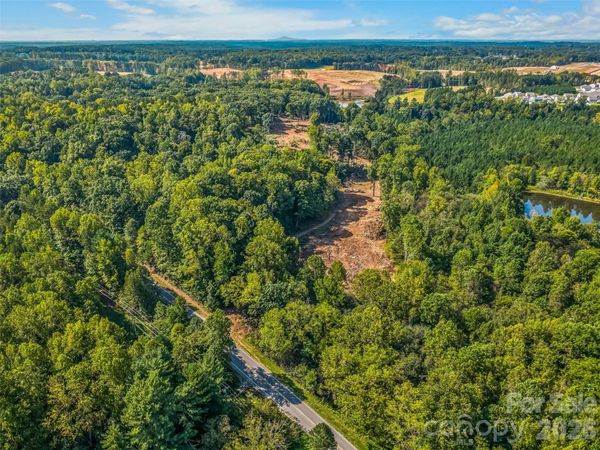 2370 Shelton Avenue , Statesville, NC 28677
