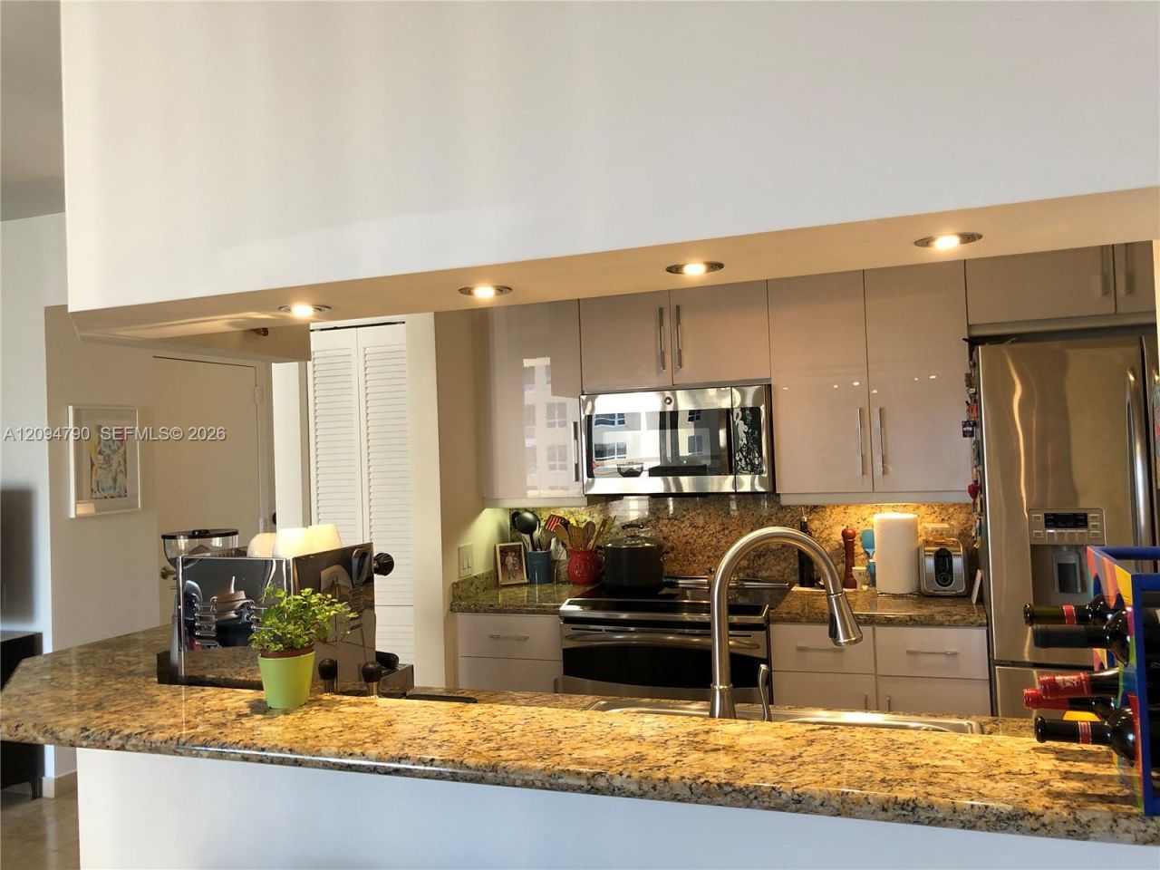 808 Brickell Key Dr, Unit 2903, Miami, FL 33131 Photo