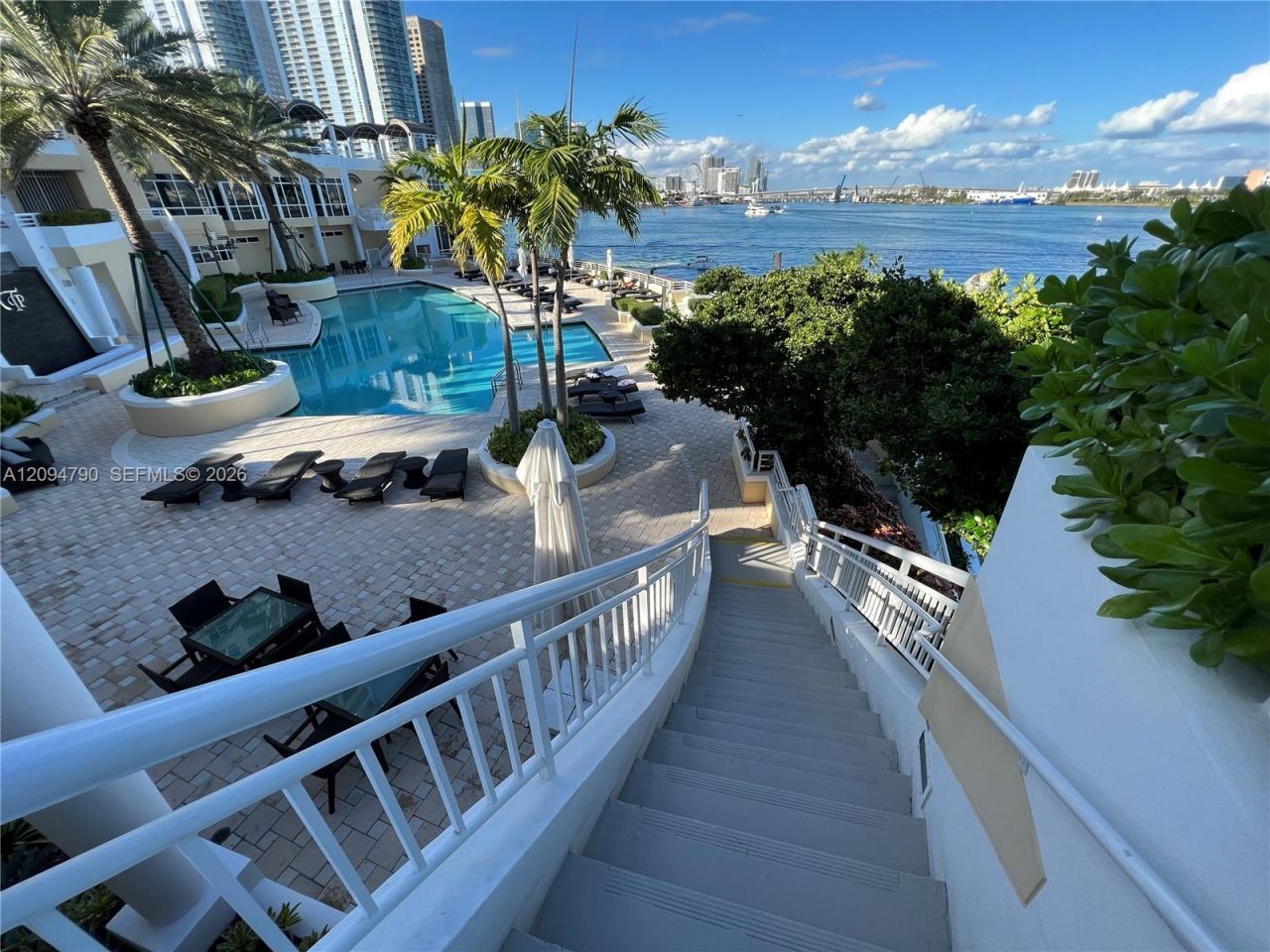 808 Brickell Key Dr, Unit 2903, Miami, FL 33131 Photo