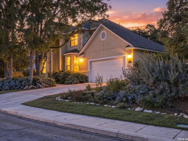 31 HORSESHOE CYN, San Antonio, TX 78258
