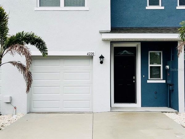4220 MILLER POINTE COURT , BRADENTON, FL 34208