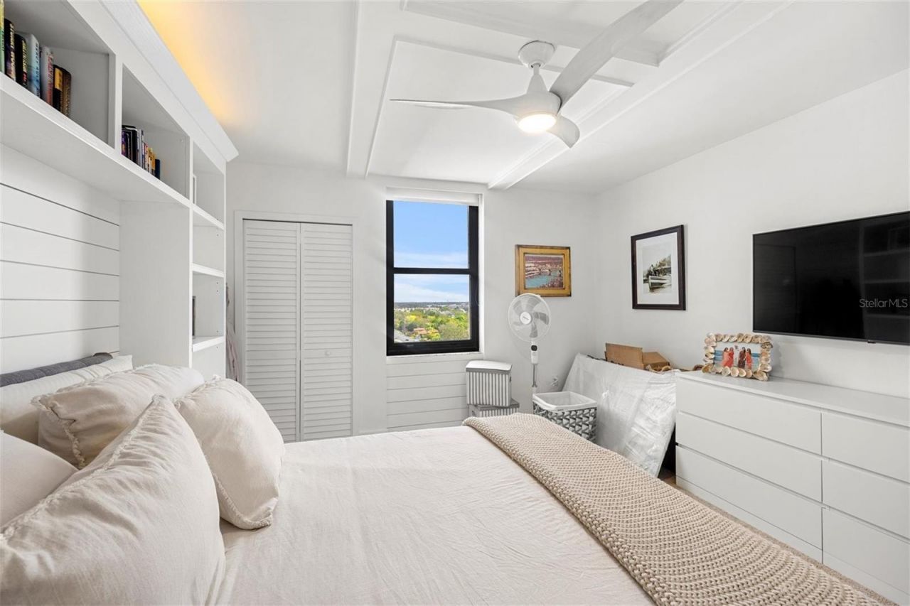770 S Palm Avenue, Unit 1001, Sarasota, FL 34236 Photo
