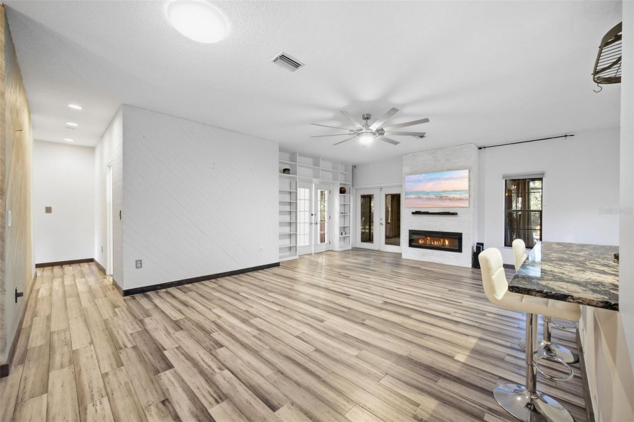 4656 31st Court E, Bradenton, FL 34203 Photo