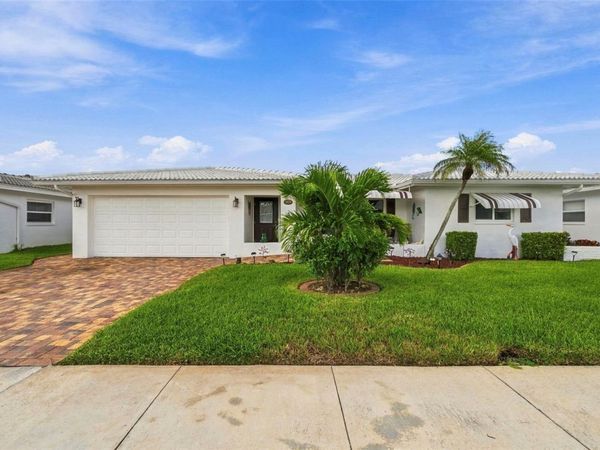 3659 100TH TERRACE N, Unit 4, PINELLAS PARK, FL 33782