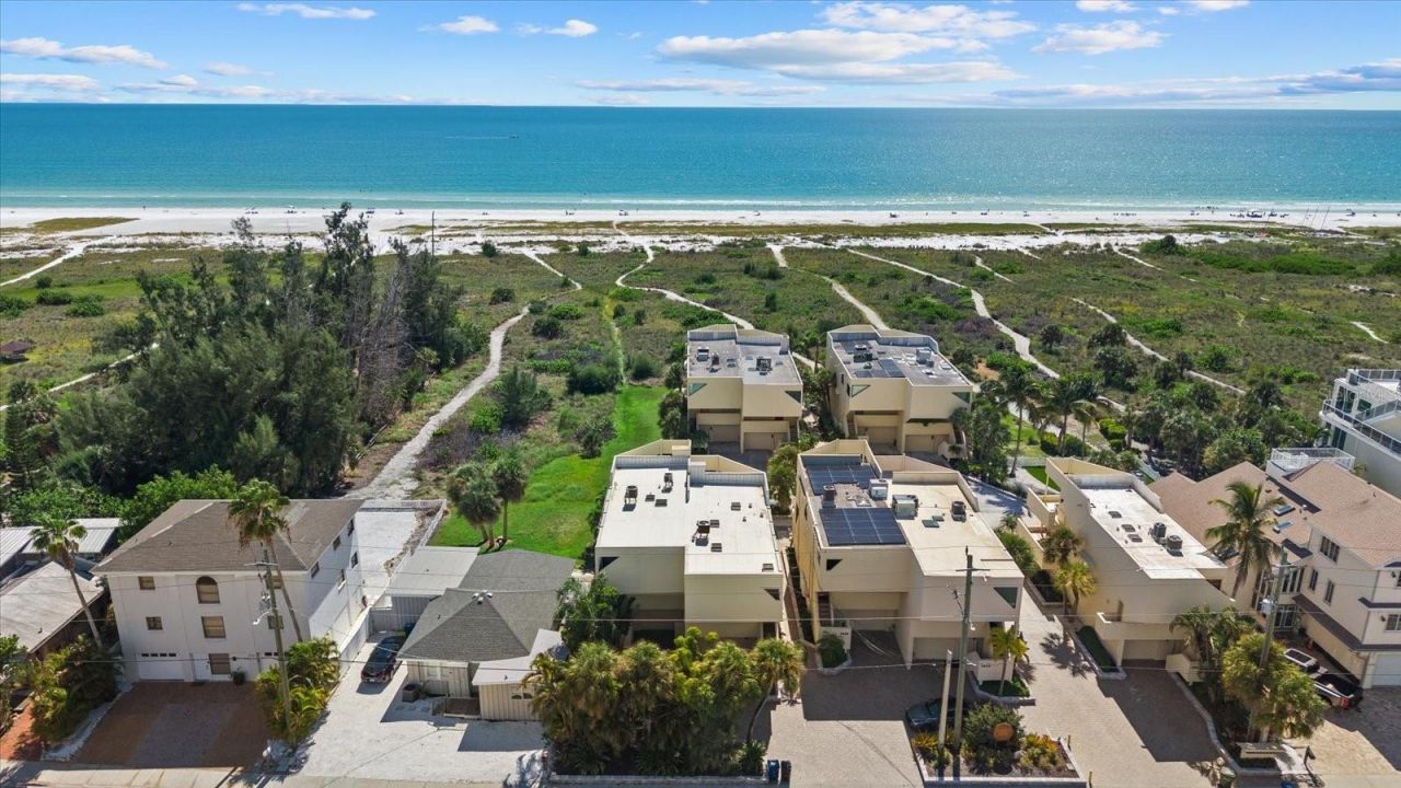 548 Beach Road, Unit A, Sarasota, FL 34242 Photo