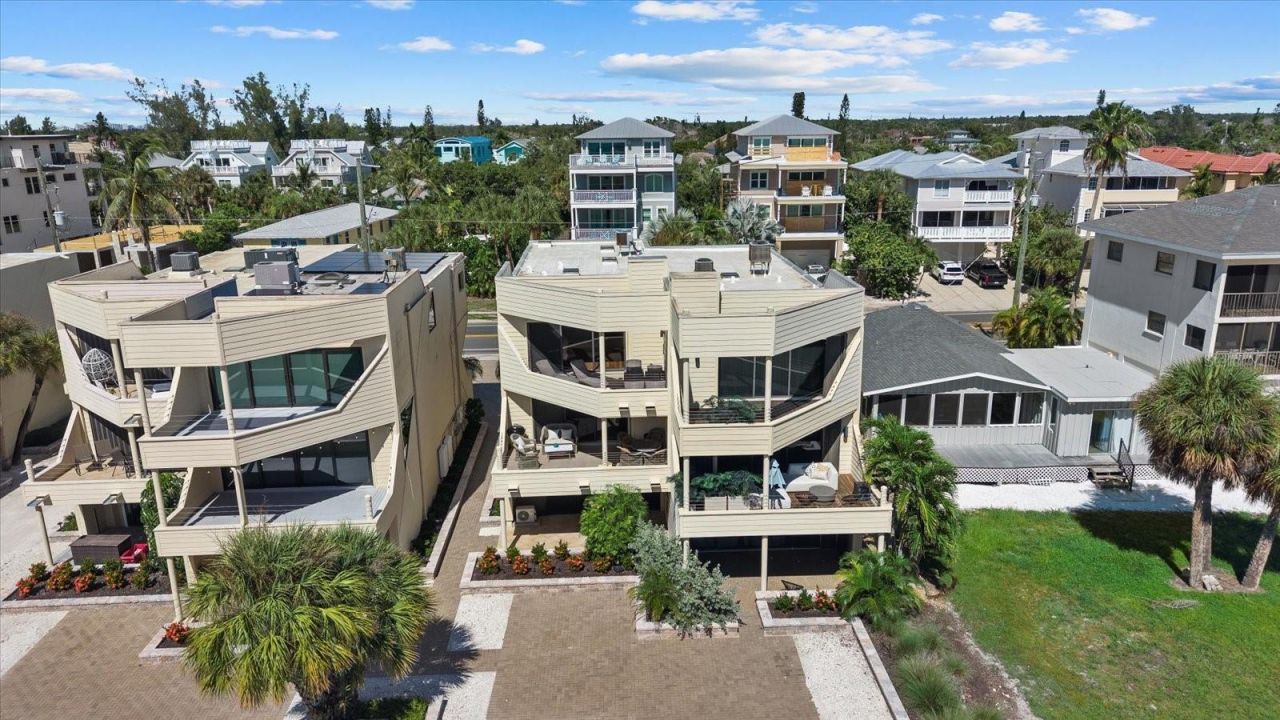 548 Beach Road, Unit A, Sarasota, FL 34242 Photo
